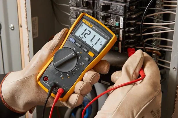 Fluke 115 Field Technicians Digital Multimeter – Industrial Cart