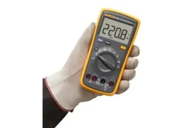 Fluke 15B+ Digital Multimeter – Professional Accuracy for Every Industry | Industry Cart