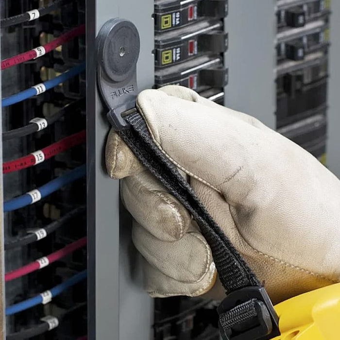 Fluke TPAK ToolPak™ Magnetic Meter Hanger